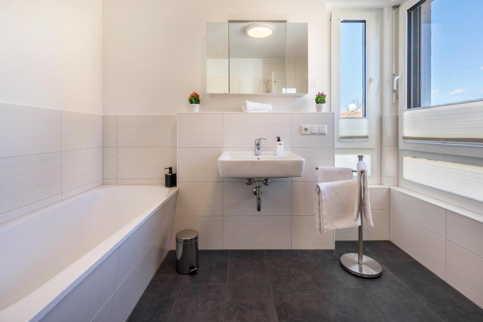 Apartment-ernst *